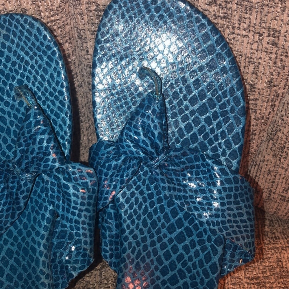 Chico’s Isola Croco red & blue sandals